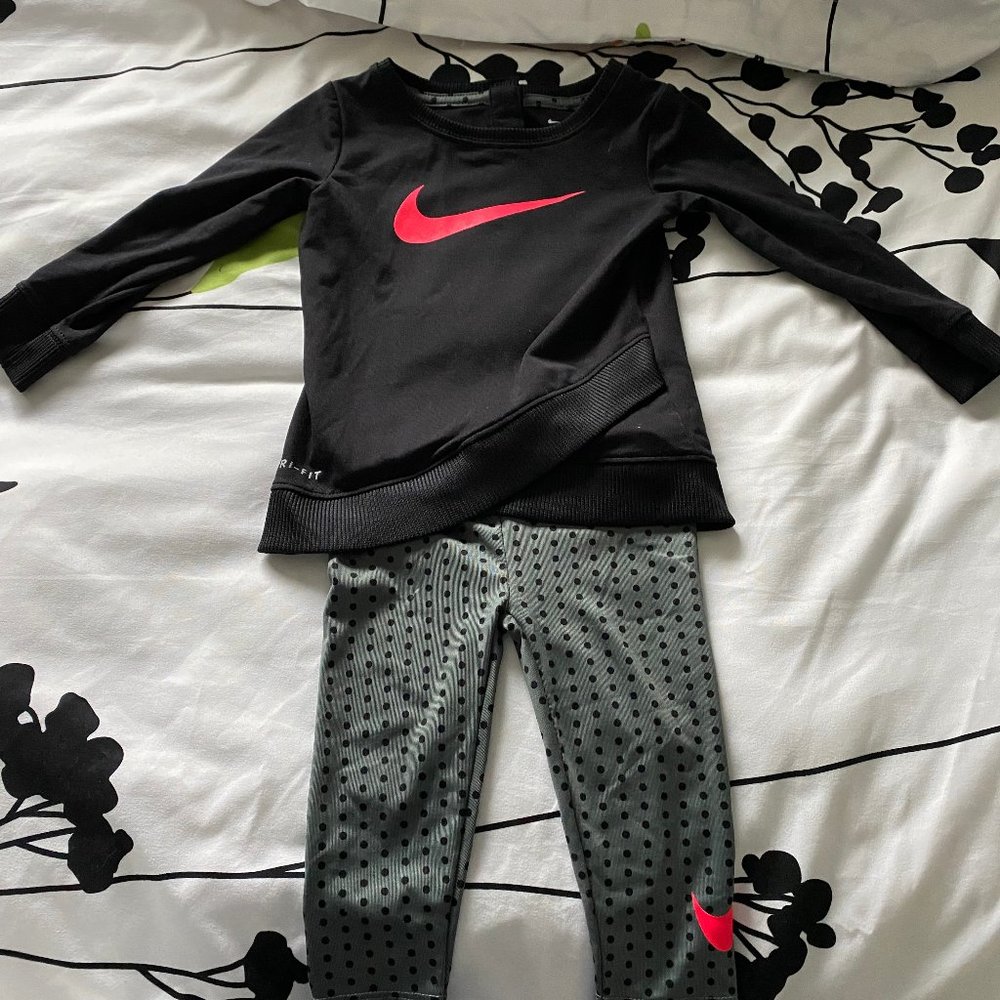 Nike Dry Fit Outfit - Top and Leggings 12M